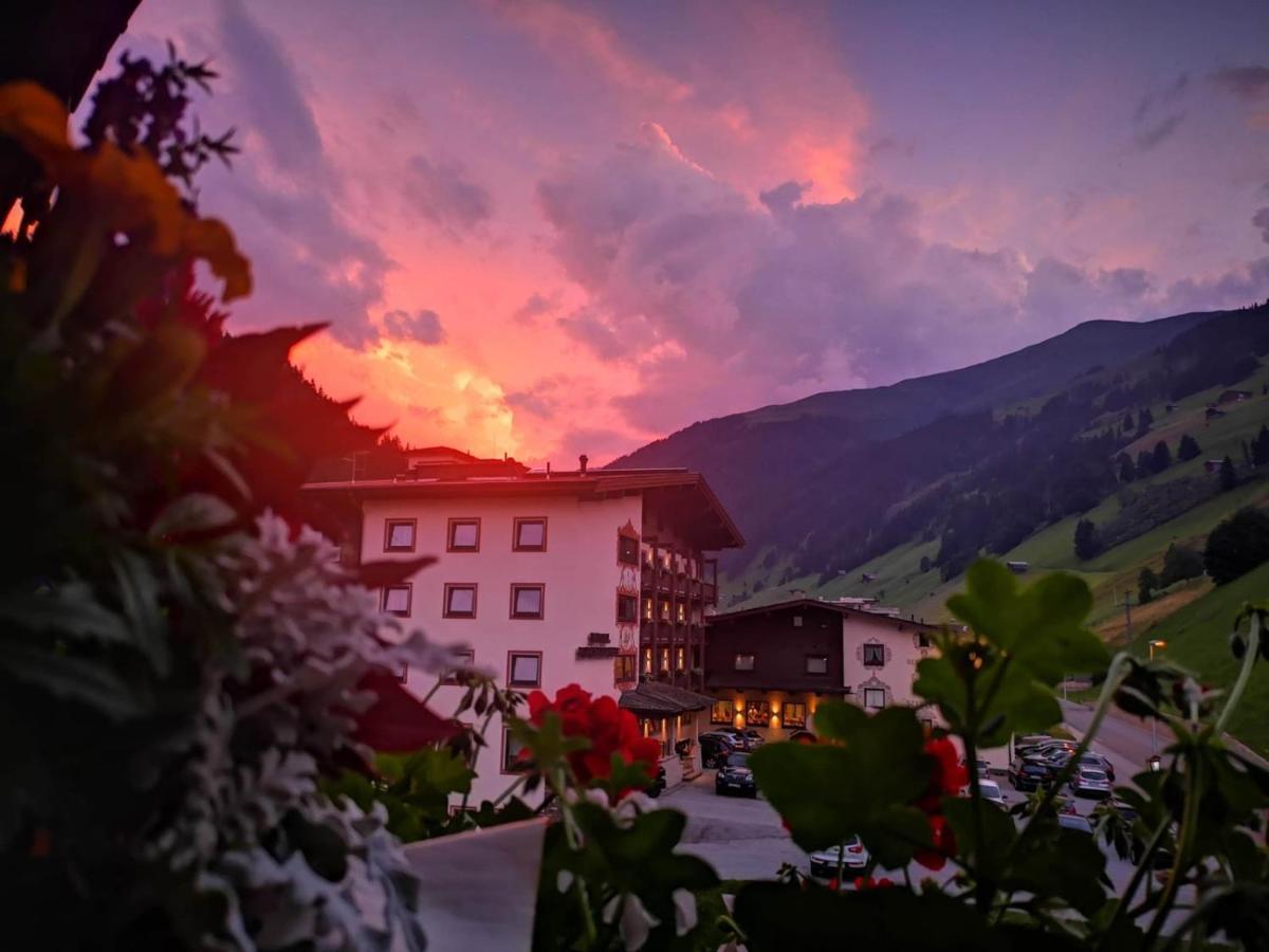 Hotel Kirchlerhof Tux Exterior foto