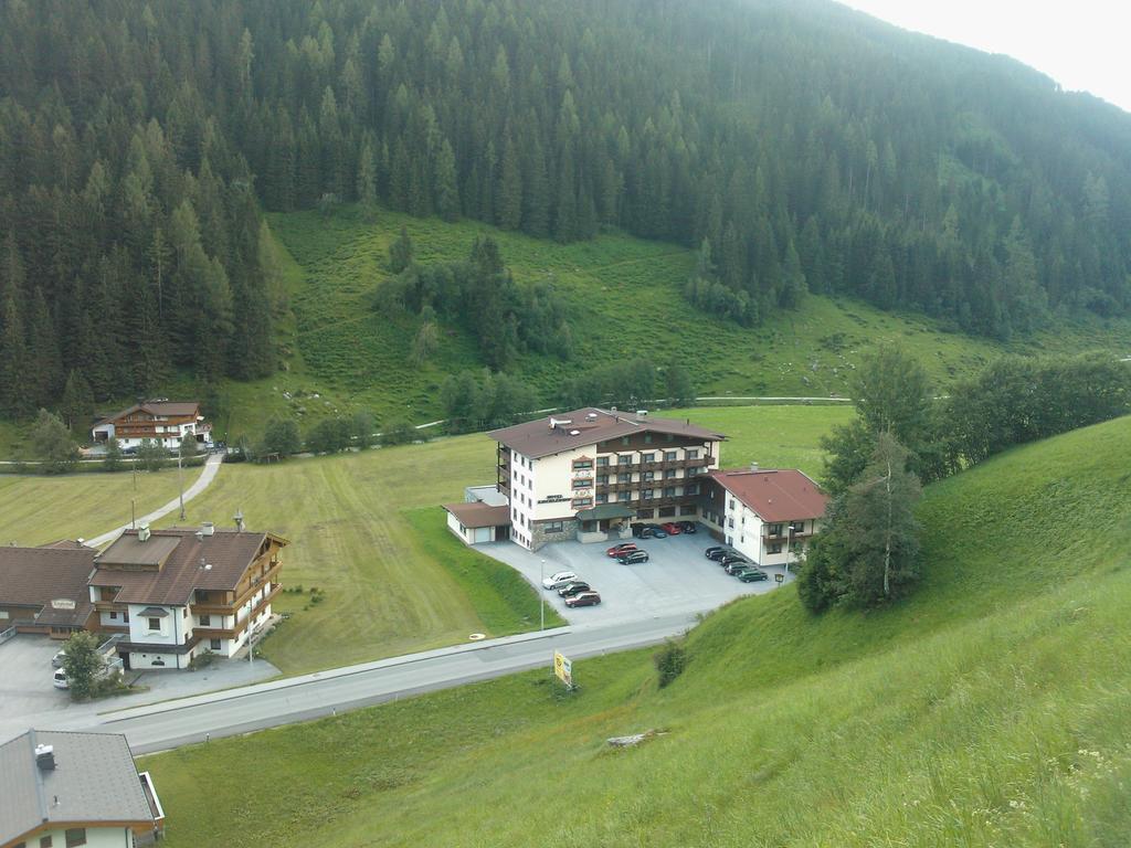 Hotel Kirchlerhof Tux Exterior foto